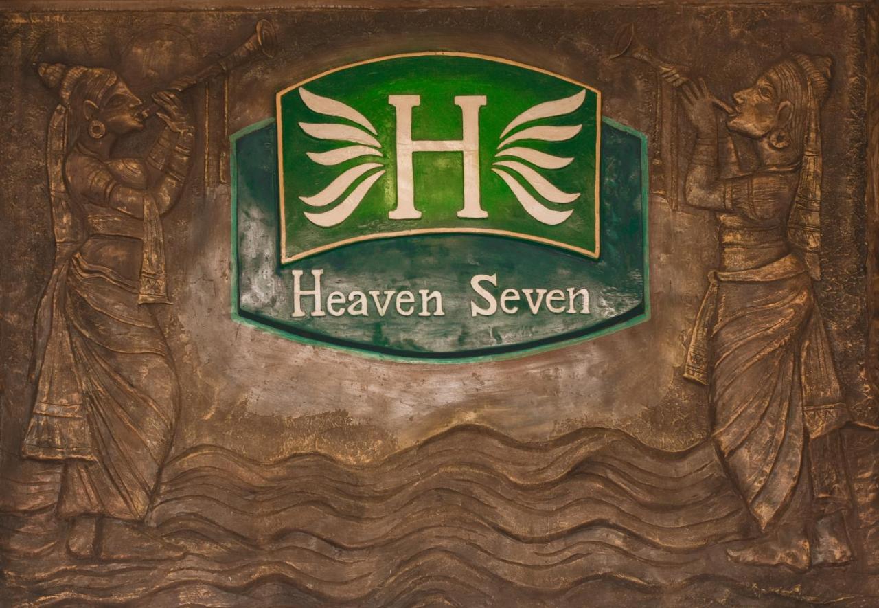 Heaven Seven Kandy Exterior foto